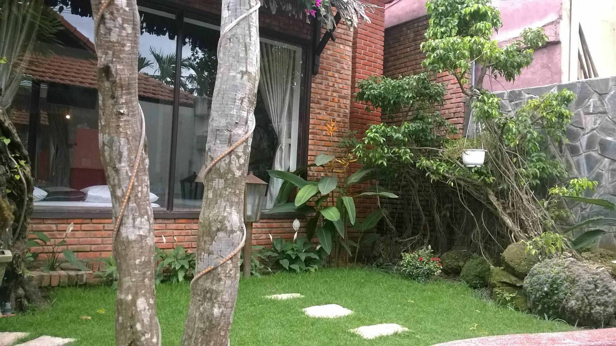 313 Cua Dai - Viet House Homestay Hoi An Exterior foto